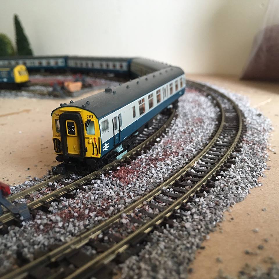 Kris' Model World model railways and model kits