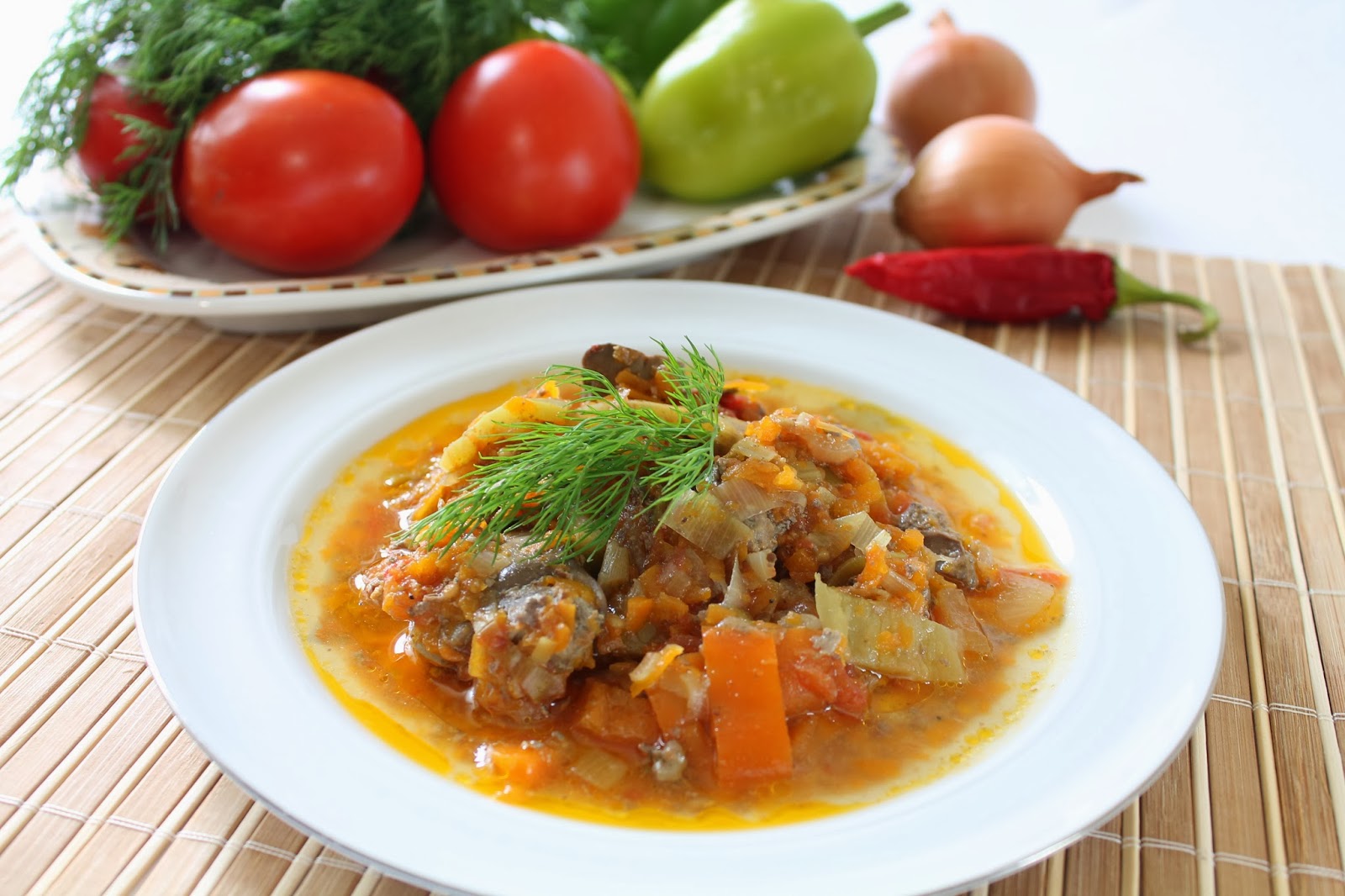 Овощная подливка с куриной печенью фото