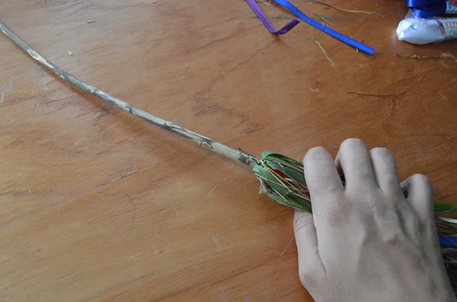 DIY Witch Broom - Vassoura de Bruxa
