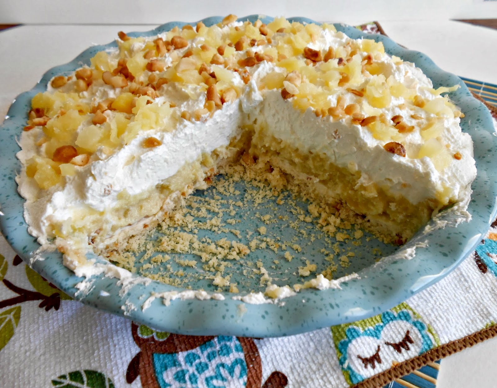 Double the Deliciousness Pineapple Cream Pie with Macadamia Nuts