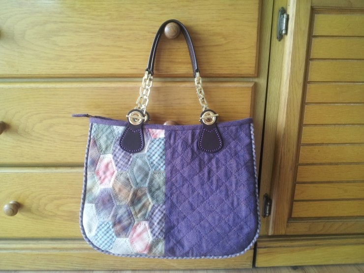 Quilted Bag Honeycomb Pattern. ~ DIY Tutorial Ideas!