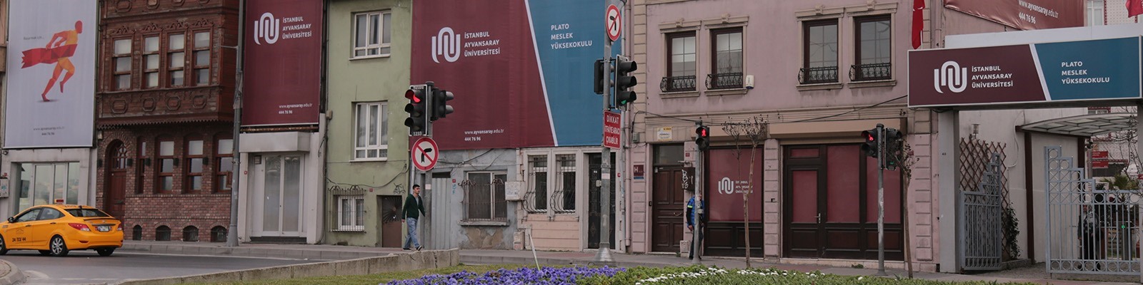 Istanbul Ayvansaray Universitesi Nasildir Egitim Destek