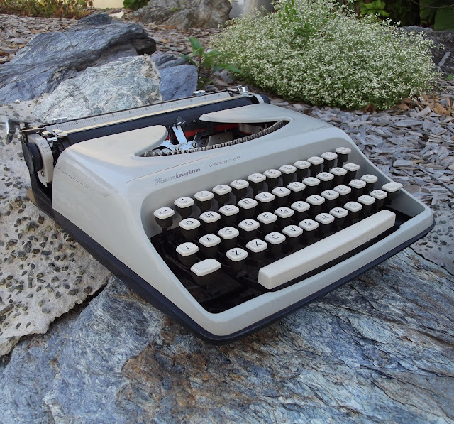 oz.Typewriter On The Road With Typewriters The 2013 Canberra to
