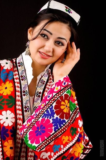 Духтари таджики. Тахмина Раджабова. Артистка Таджикистана Тахмина Раджабова. Актриса точик Тахмина. Таджикистан актриса Тахмина Раджабова.
