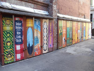 Brattle Book Shop's wall (2016)