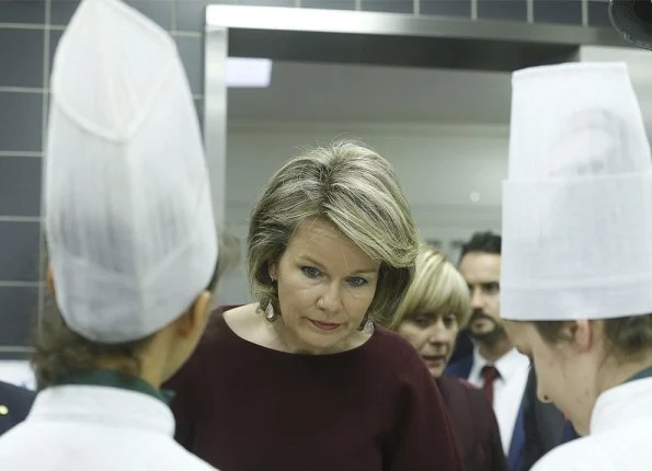 Queen Mathilde visited the Spermalie Hotel and Tourism School (Hotel- en Toerismeschool Spermalie) in Brugge