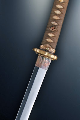 iPhone 4 Sword Wallpaper Theme