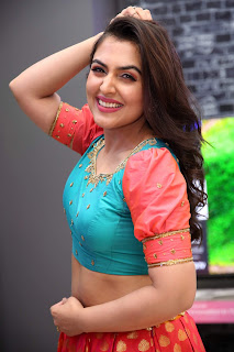 2018 Sep Ananya Soni at Bajaj Electronics24