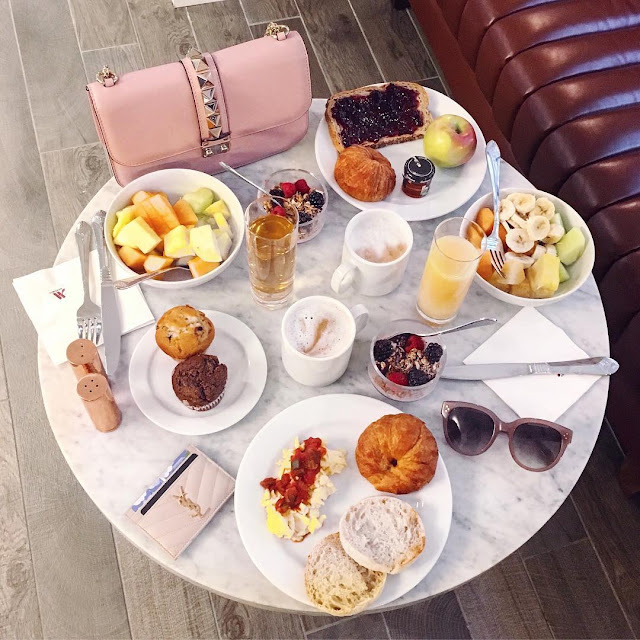 valentino bag washington marriott georgetown m lounge bar drinks food dinner