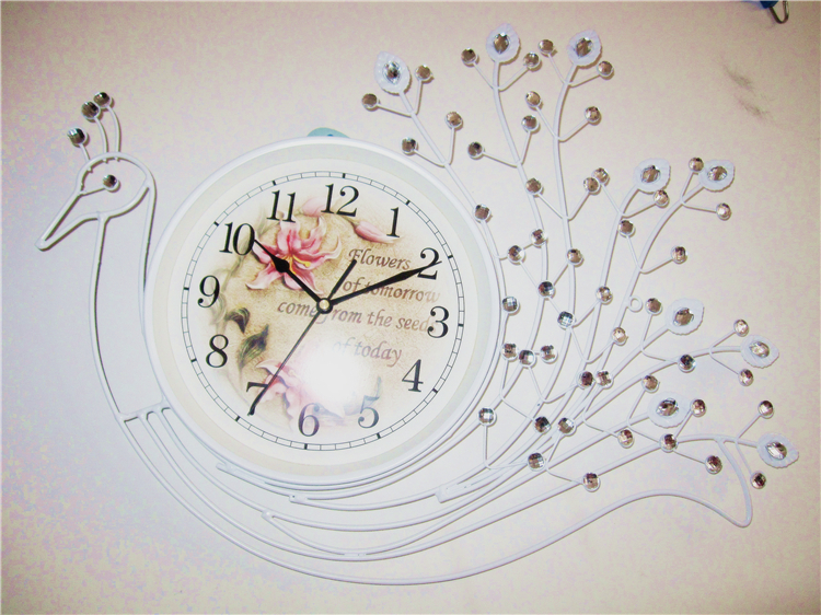 Elegance Of Living Beautiful Wall Clocks