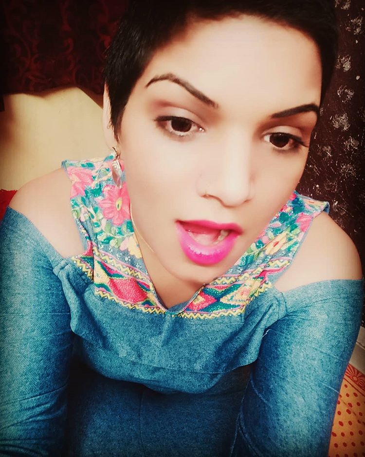 B grade actress Priya tiwari hot short film