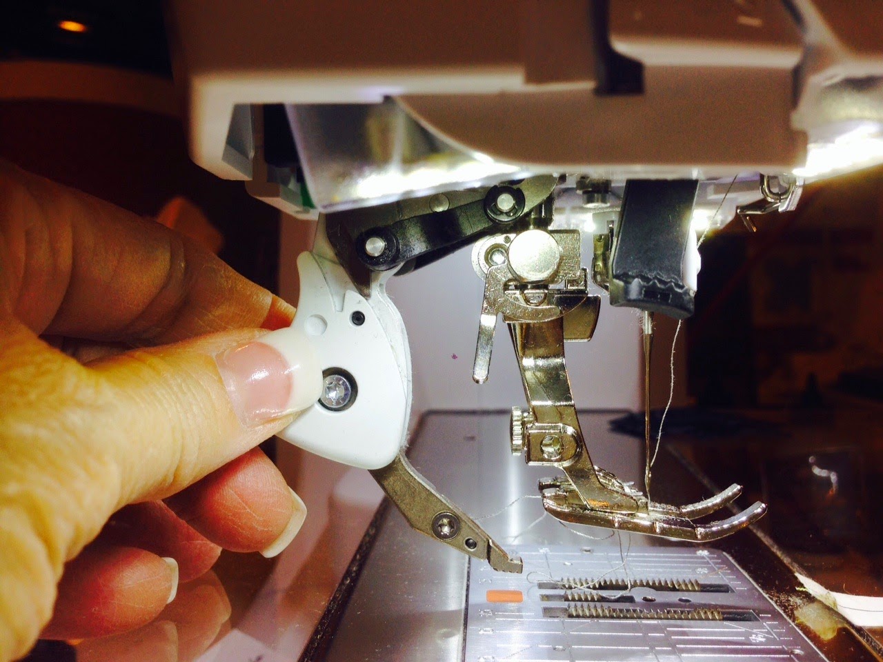 Jillily Studio BERNINA foot 97D