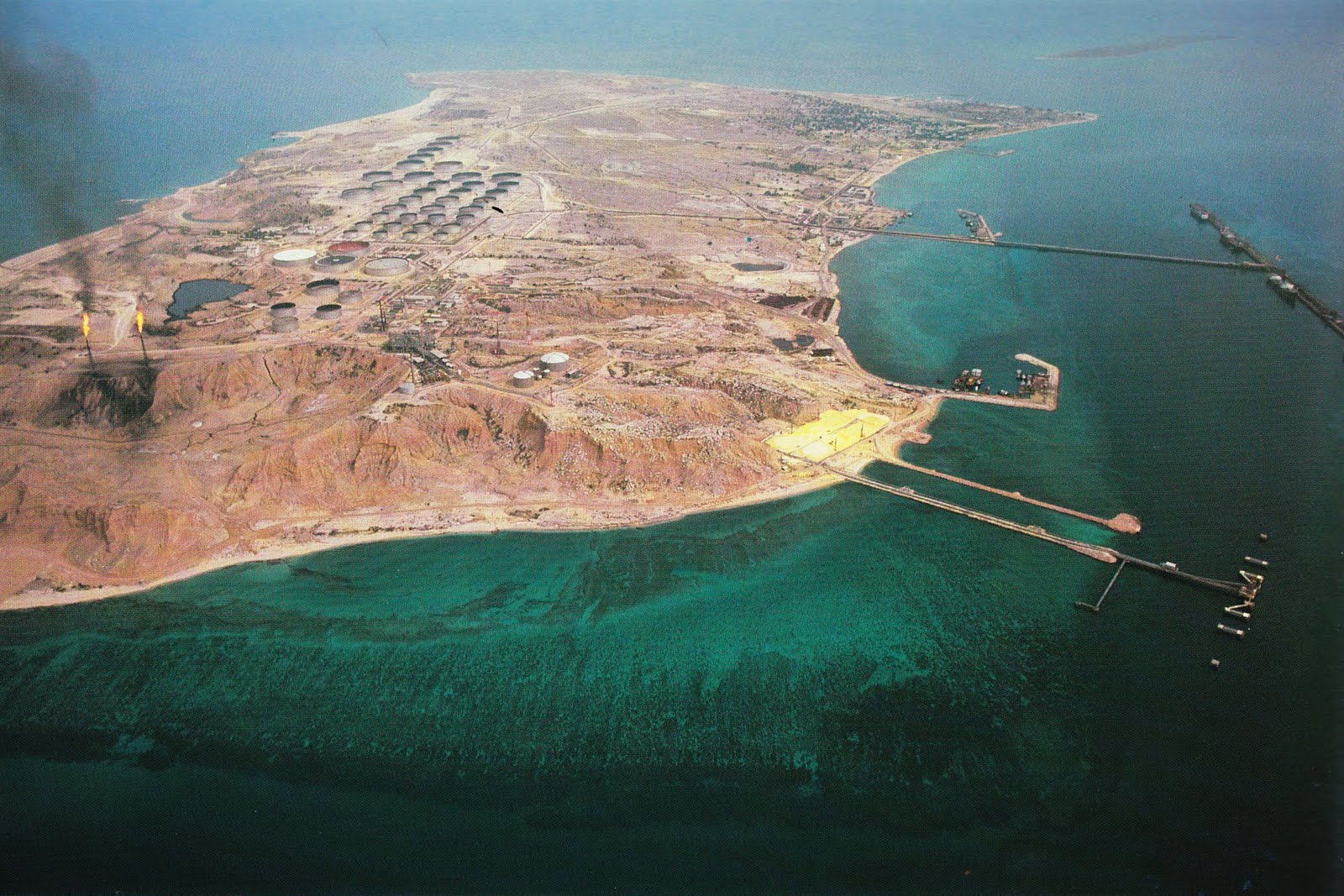 عکس جزیره نگین بوشهر