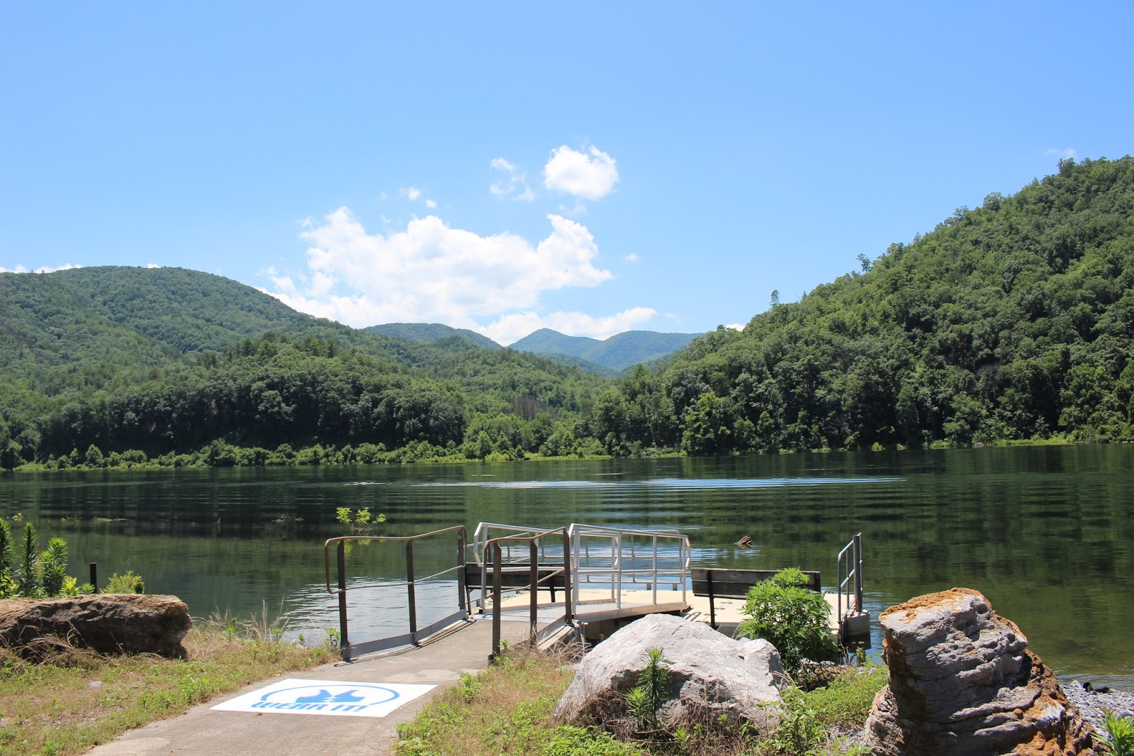Cumberland Gal Canoe Trip on Chilhowee Lake