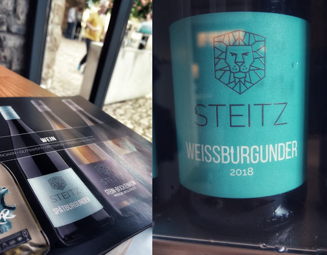 Weißburgunder vom Weingut Steitz aus Stein-Bockenheim in Rheinhessen.