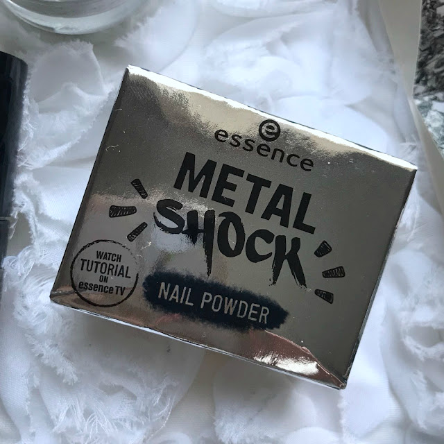 Essence Metal Shock Nail Powder
