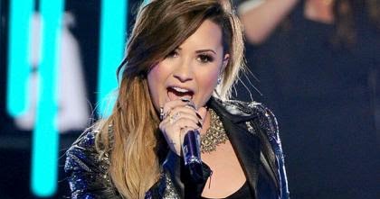 Be A Gossiper: Demi Lovato Has Her Sights Set On Another Massive Outing ...