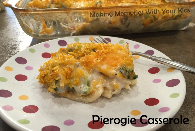 Featured Recipe | Pierogie Casserole from Making Memories With Your Kids #SecretRecipeClub #recipe #pierogi #casserole #maindish