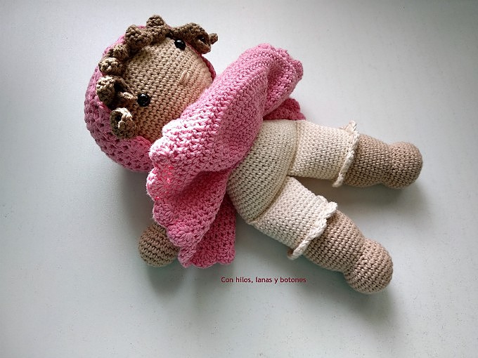 Con hilos, lanas y botones: Julieta amigurumi