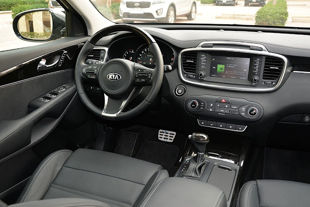 Đánh giá xe Kia Sorento 2016 lắp ráp : thách thức Innova tại Việt Nam Đánh giá xe Kia Sorento 2016 lắp ráp : thách thức Innova tại Việt Nam