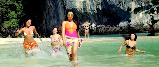 Tamil Actress Trisha Bikini Pictures 7