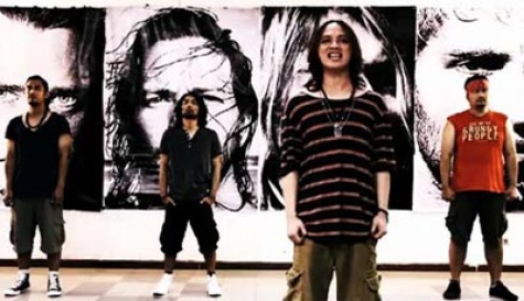 METALHOLIC: CUPUMANIK