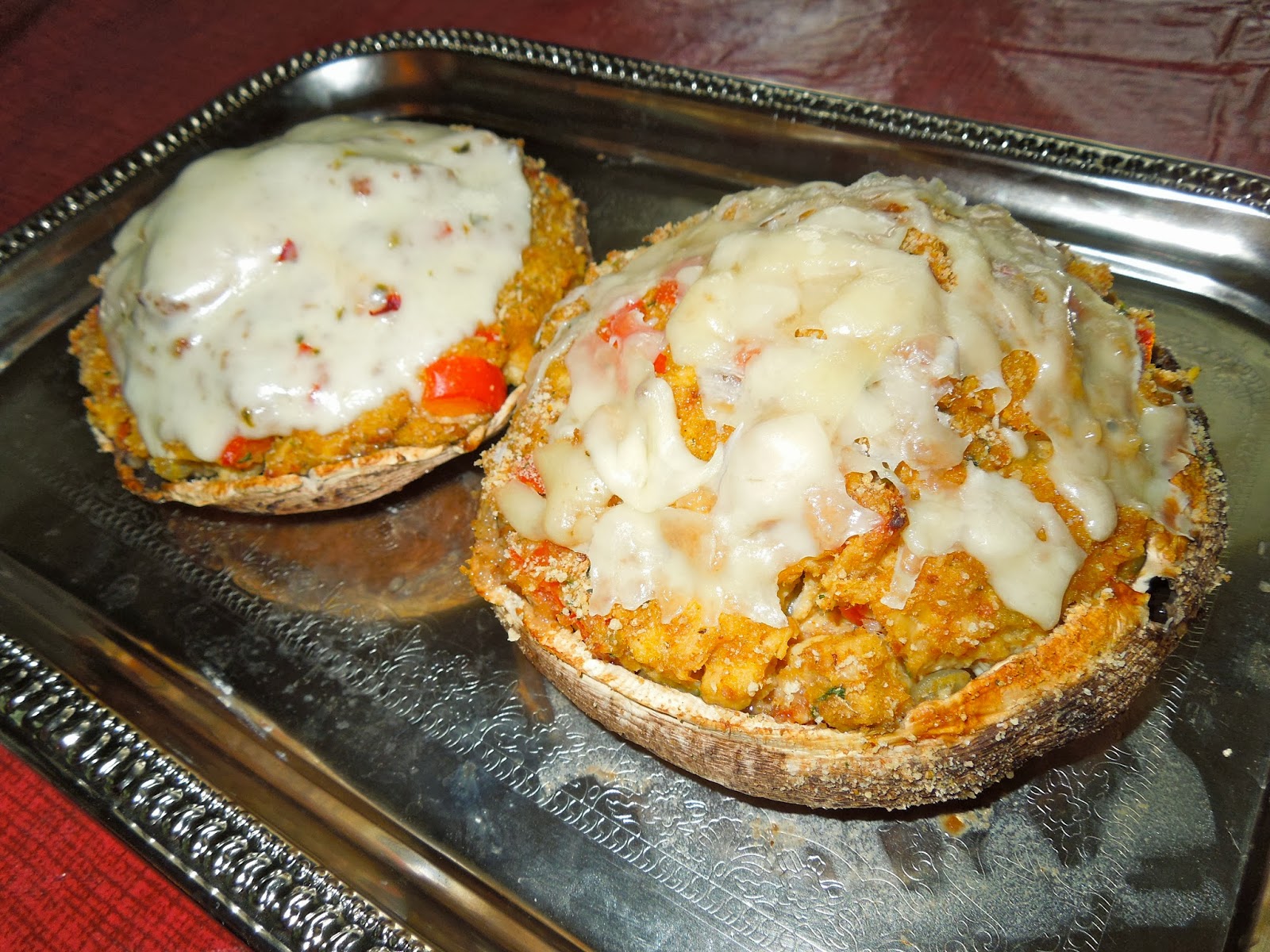 Swizz Eatz: Stuffed Chicken Portobello Mushrooms