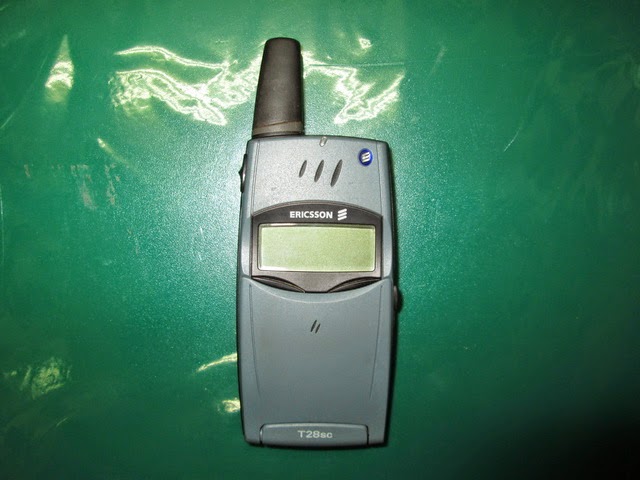 Ericsson T28 rusak buat kanibalan Ericsson T28 rusak buat kanibalan