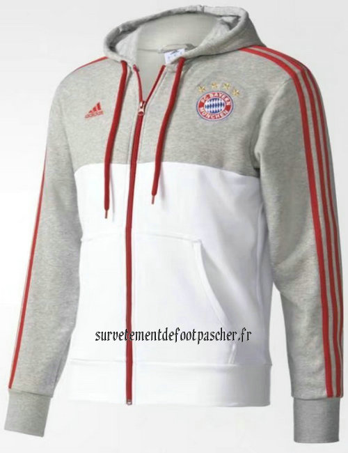 ensemble de foot FC Bayern München Vestes