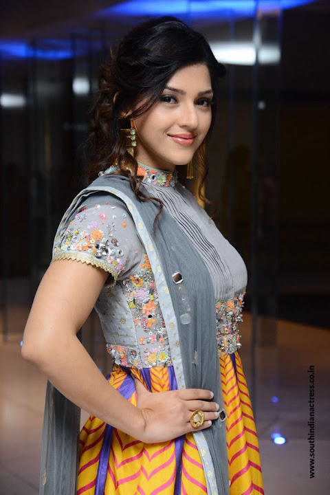 Mehreen Pirzada