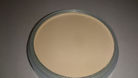 Glasgow Beauty Blogger: Natural Collection Pressed Powder Neutral - Review
