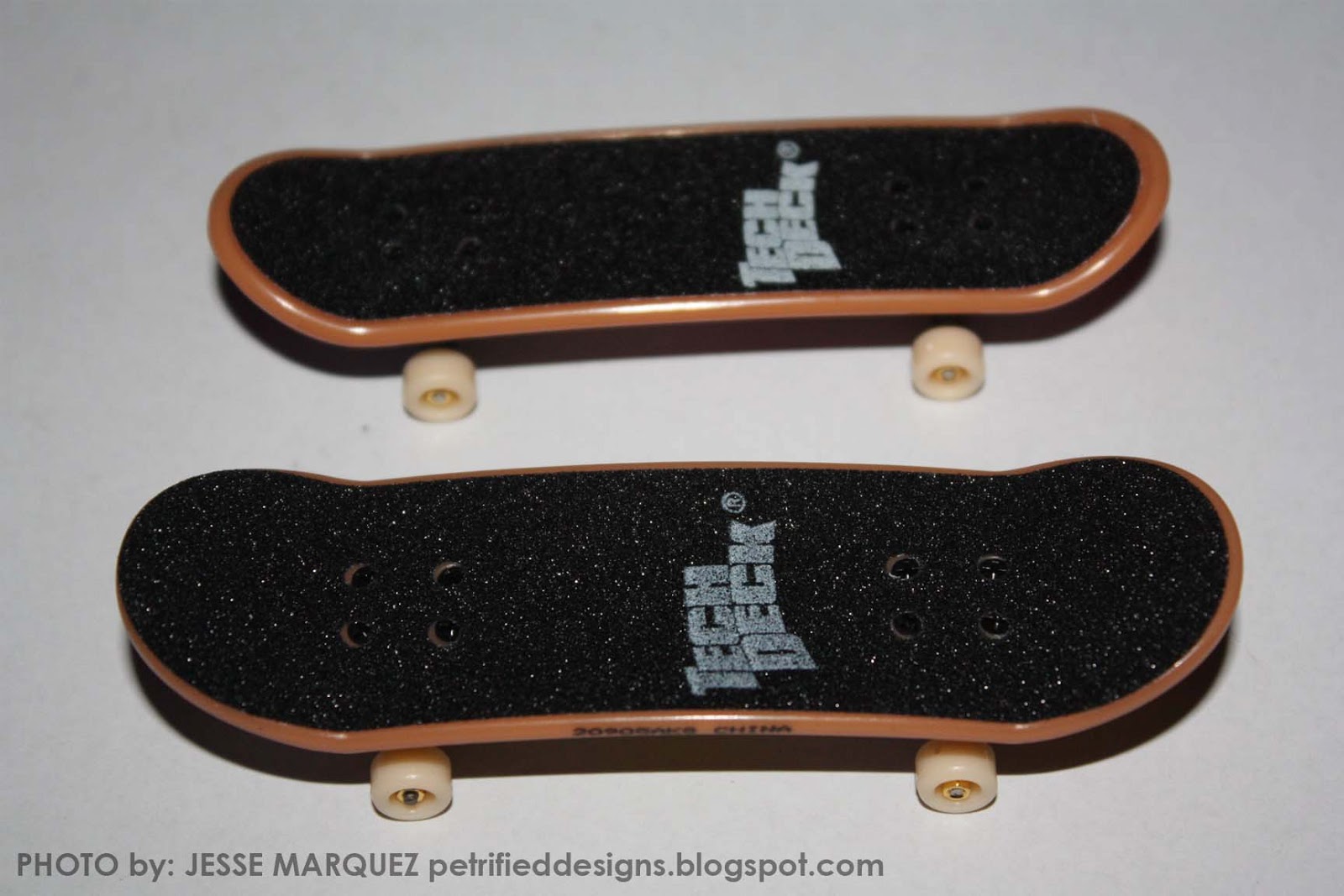 Randomly Random [Toy Review] Tech Deck Fingerboards