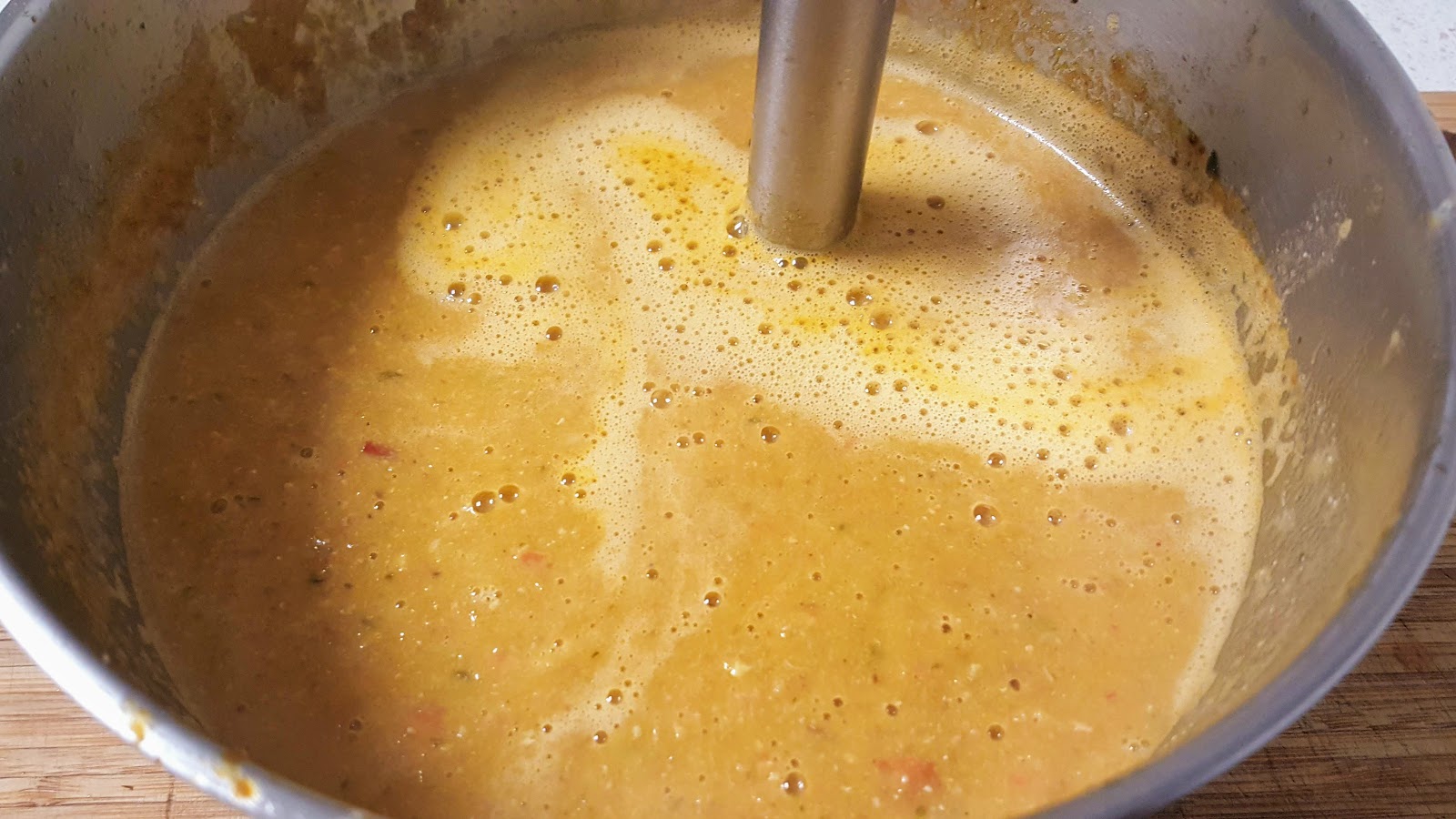 Recette de Bisque de crustacés homard, crevette, crabe vert...