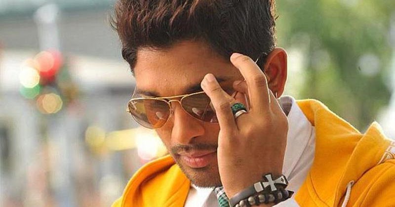 Actress Spicy Stills Actress Hot Bikini Actress Hot Stills: Allu Arjun