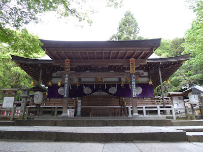 枚岡神社 拝殿