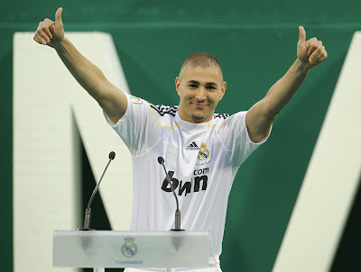 Karim Benzema Real Madrid Contract in 2009 Wallpapers