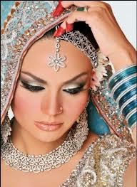 Biography of Top Pakistani Model Sadia Imam