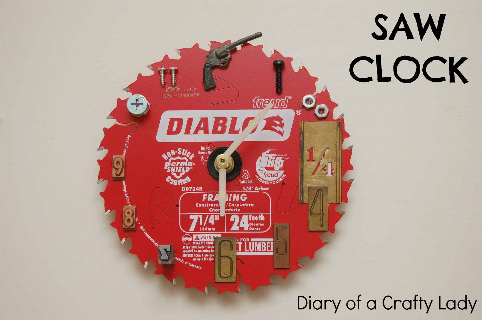 Diary of a Crafty Lady Saw Clock from a Circular Saw Blade