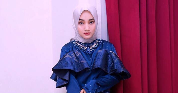 Lirik Lagu Scared Be Lonely Cover By Fatin ft Isaisah