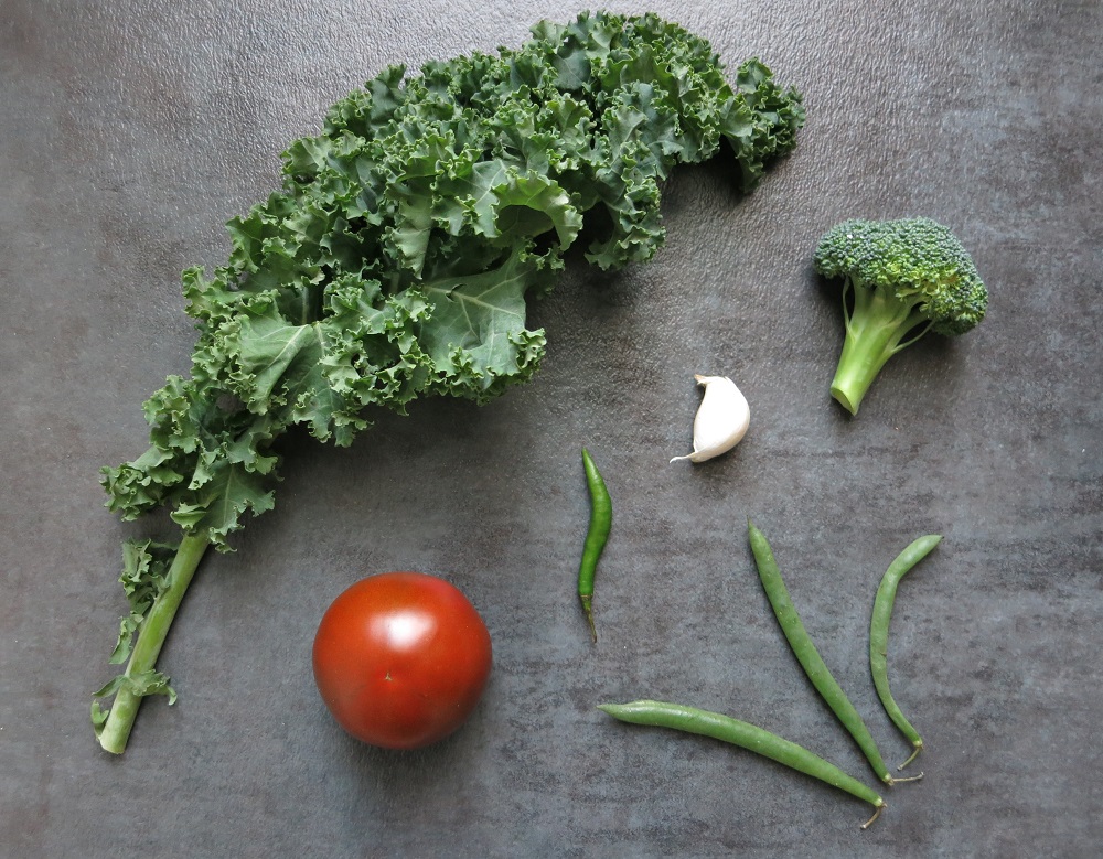 Sizzling Indian Recipes..... Broccoli, Green beans and Kale saute for