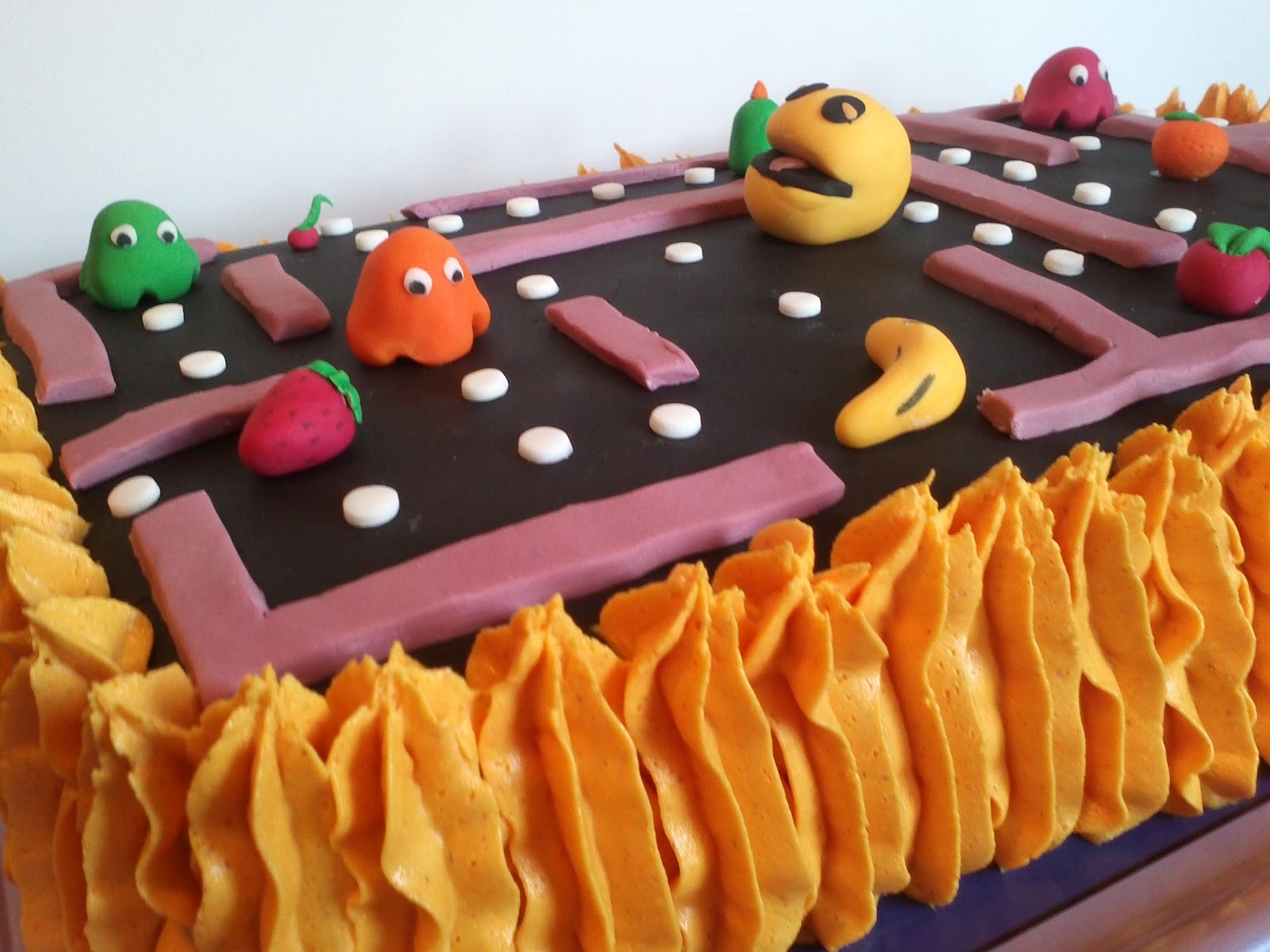 TARTA PACMAN | Mariquilla's Cakes