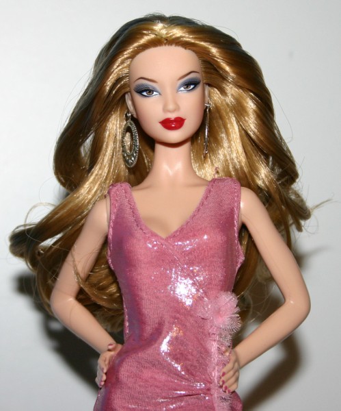 Cyano Barbie Dolls & Reroots: February 2010