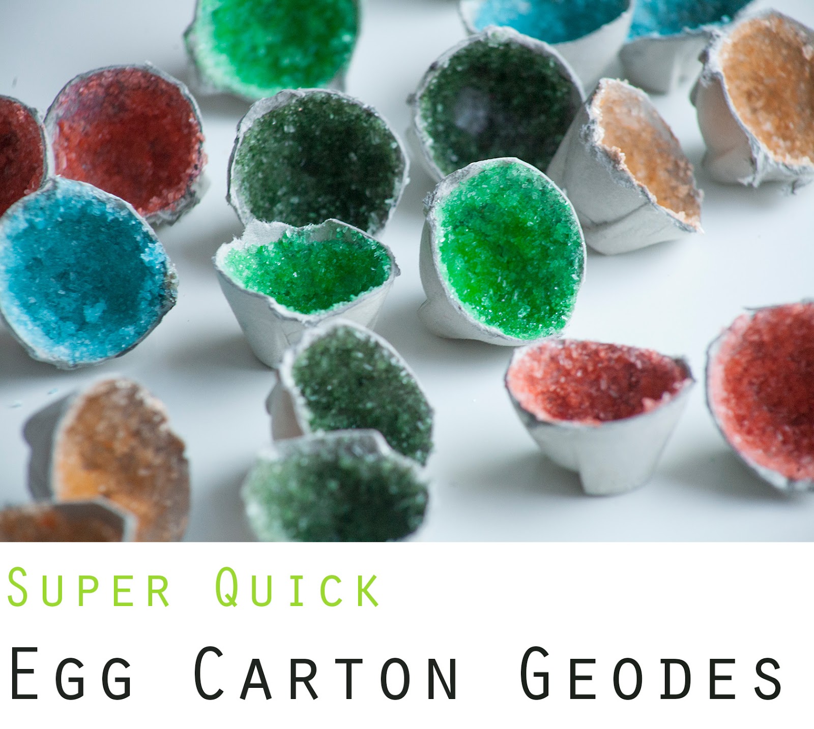 FAMILY & CRAFT Quick Egg Carton Geodes