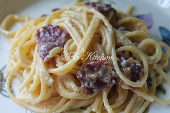 Original Spaghetti Alla Carbonara Versi Laura Vitale 