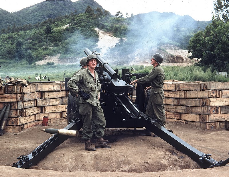 28 Color Photographs of Korean War in the 1950s Vintage