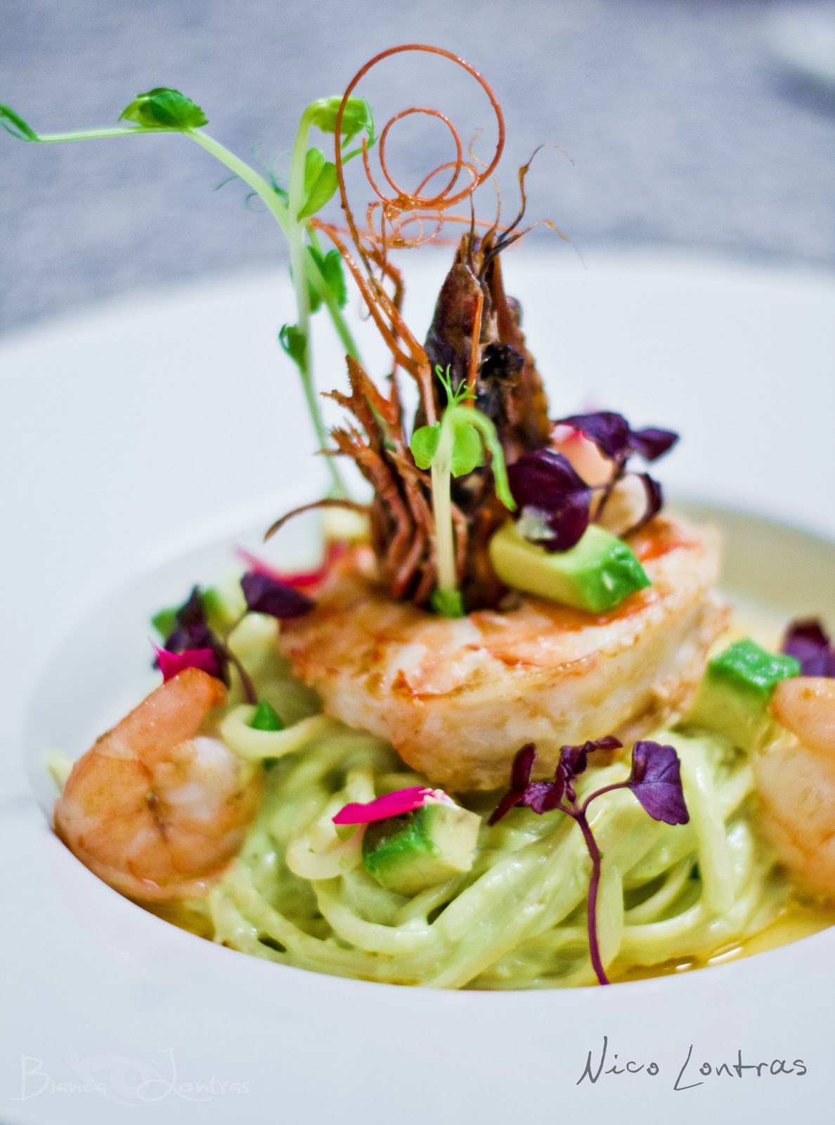 Cooking with Nico and Bianca: Linguine with avocado and Tiger Prawns
