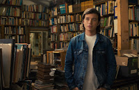 Nick Robinson in Everything, Everything (30)