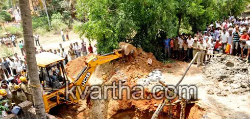 Labourers Die, Mangalore
