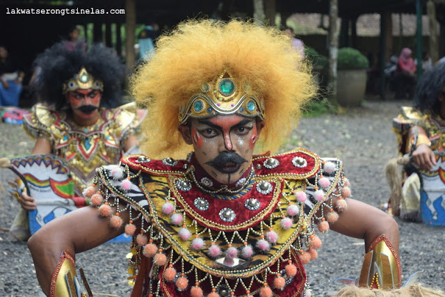 INTERESTING FEATURES OF MAGELANG INDONESIA