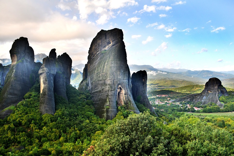 Meteora, Greece - A Truly Inspiring And Beautiful Location of Fascinating Rock Formations With Amazing Christian Orthodox Monasteries